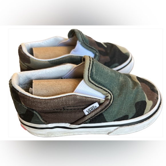 Vans Slip On Toddler Camo Sneakers - Picture 2 of 5